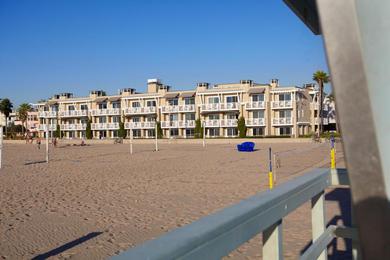 Отель Beach House Hotel at Hermosa Beach