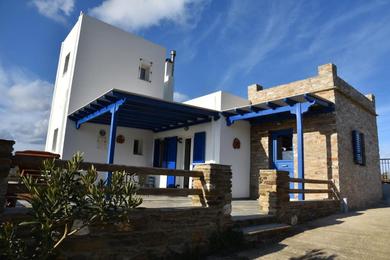 Дом отдыха Andros 2 berdrooms 6 persons cycladic house.