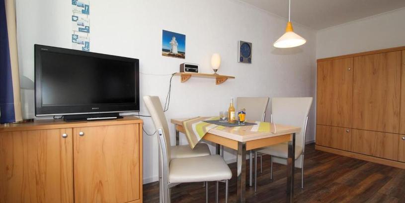 Apartments Auszeit im Haus Elbe Whg.6 in mitten von Döse, 800m bis zum Strand