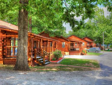 Peaceful Retreat in Rustic Cabins and Condos at Crown Lake #3