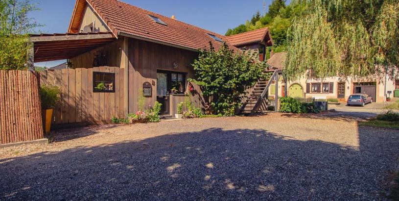 Holiday home Cozy Chalet in Saint-Quirin with Private Garden