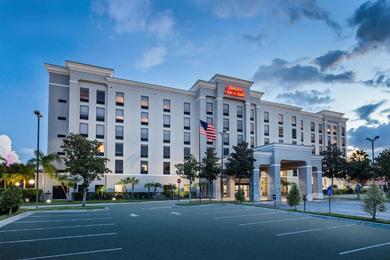 Hampton Inn & Suites Orlando International Drive North