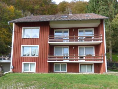 Апартаменты FeWo direkt am Wald und Wanderweg mit Balkon Ruhe pur 1 OG