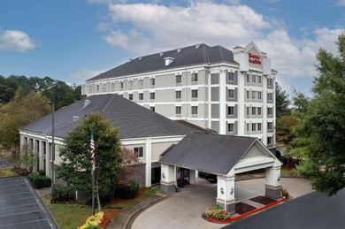 Отель Hampton Inn & Suites Alpharetta-Windward
