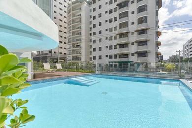 White&Brown Luxury unit in Shalom Tower/pool in Piantini