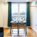 Apartments Amazing Flat-Parking available-By FabAccommodation