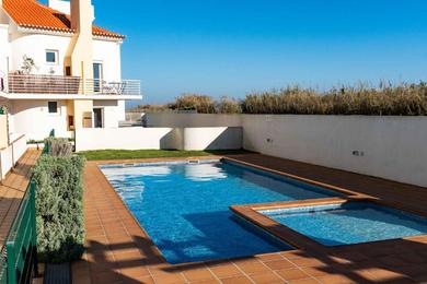 Apartments Apartments Baleal: Sunshine by the Pool