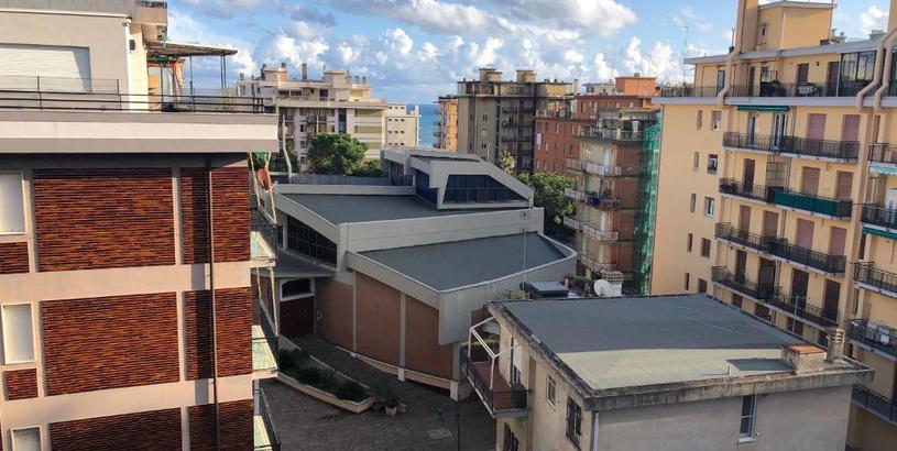 Apartments Attico trilocale con solarium a Borghetto Santo Spirito