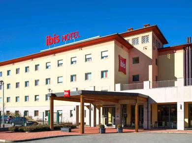 Отель Ibis Como