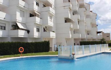 Beautiful apartment in Estepona with 2 Bedrooms, Outdoor swimming pool and Swimming pool
