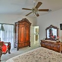 Holiday home Bright Spring Hill Home - 10 Mins to Weeki Wachee!