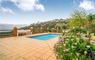 Holiday home Nice home in Jubrique with Outdoor swimming pool and 4 Bedrooms