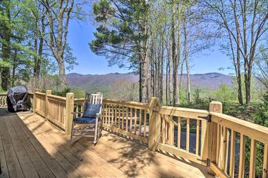 Holiday home Summit Splendor Smoky Mountain Cabin with Views!