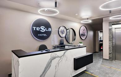 Hotel Tesla Hotel