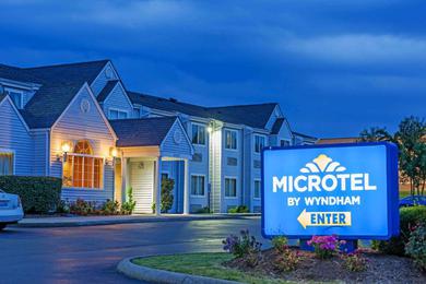 Отель Microtel Inn by Wyndham Lexington