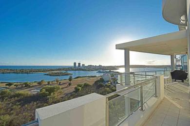 Apartments Island Views - 3 BR Penthouse with rooftop pool