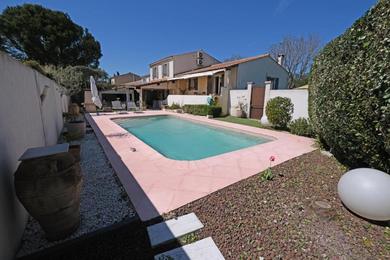 Holiday home Jolie location avec piscine privée et poolhouse pour 4 personnes, située à Fontvieille - LS1-371 ASTELLO