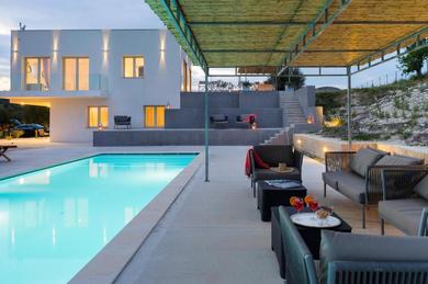 Вилла Casa Modica Villa Sleeps 6 Pool Air Con WiFi