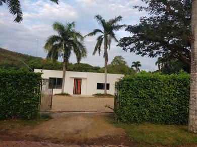 Villa Casa Blanca Girardot Melgar