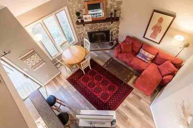 Дом отдыха Beautiful Wintergreen Resort townhome! Groups and pets welcome!
