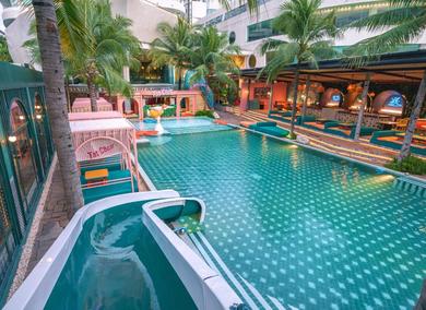 Отель A-One The Royal Cruise Hotel Pattaya - SHA Extra Plus