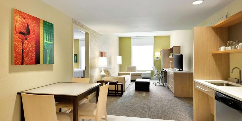 Отель Home2 Suites by Hilton Saratoga Malta
