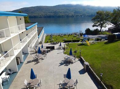 Мотель Lakefront Terrace Resort