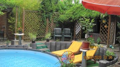 Апартаменты Urlaub im Schwabenland FEWO mit Pool, Terrasse und Garten