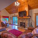 Holiday home Maggie Valley Cabin - 8 Mi to Cataloochee Slopes!