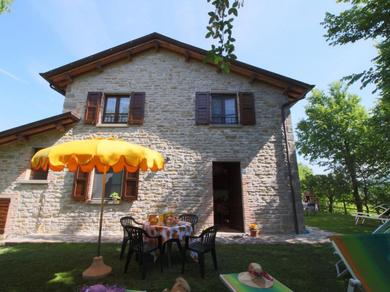 Holiday home Country house with pool at 700 meters cycling and walking opportunities