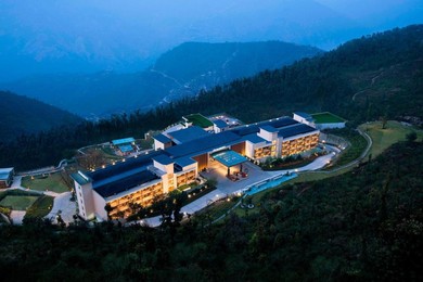Hotel JW Marriott Mussoorie Walnut Grove Resort & Spa
