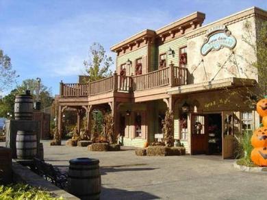 Вилла 2BR Cozy Villa - Mins to Historic STM Amusement Park!
