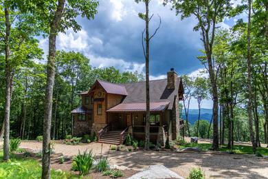 Holiday home Longview at Eagles Nest AWESOME views, hot tub, game room, summer concerts!