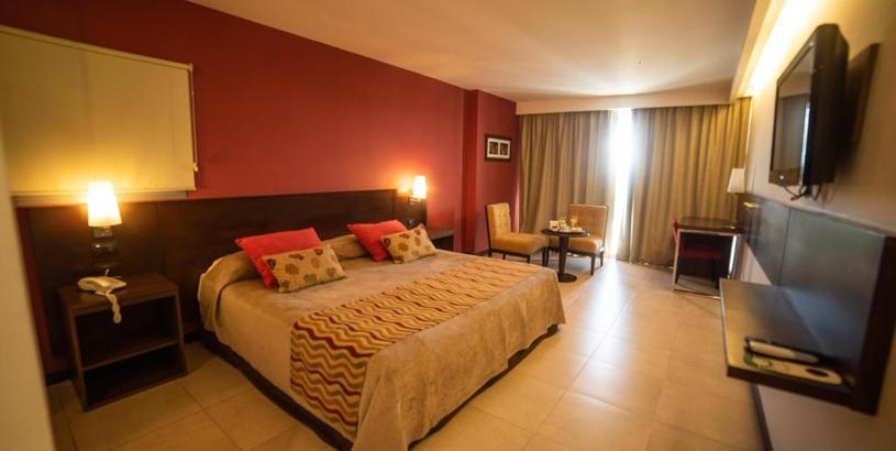 Отель Hotel Estilo MB - Villa Carlos Paz