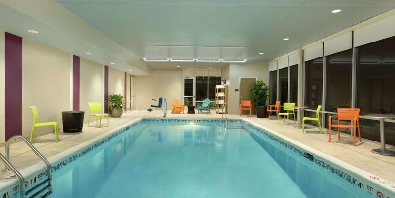 Отель Home2 Suites by Hilton Saratoga Malta