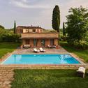 Villa Castelfalfi Villa Sleeps 10 with Pool and Air Con