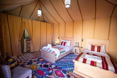 Люкс-шатер Merzouga Luxury Camps