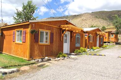 Дом отдыха Yellowstone's Treasure Cabins