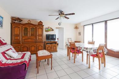 Apartments Charming and large flat with balcony 3 min to Sallanches station - Welkeys
