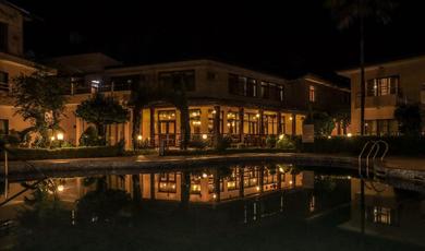 Отель Bharatpur Garden Resort