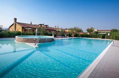 Roncaglia Villa Sleeps 6 Pool Air Con WiFi