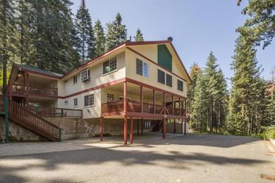 Апартаменты YoBee! Park Reservation Included! Heart of Yosemite - Homey Studios and Breakfast