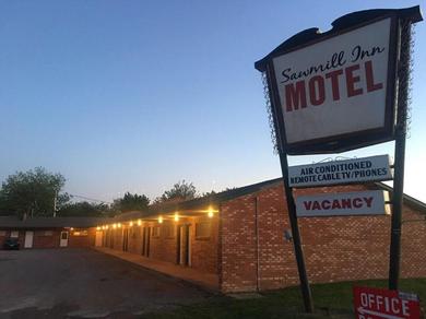 Motel Sawmill Rentals