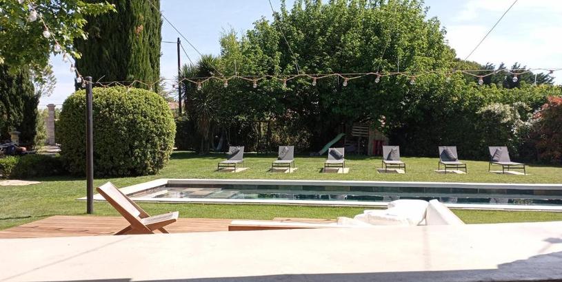 Holiday home Magnifique Mas en Provence avec piscine et jacuzzi