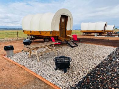 Luxury tent Desert Sage Retreat