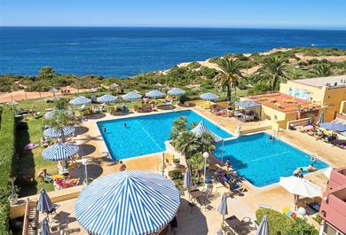 Отель Hotel Baia Cristal Beach & Spa Resort