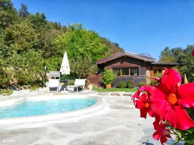 Holiday home Casetta nel Bosco Naturas con piscina e giardino privati