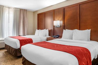 Hotel Comfort Suites Urbana Champaign, University Area