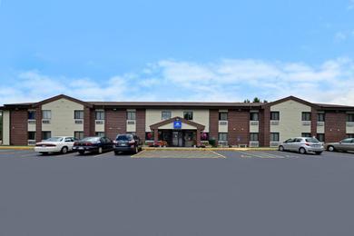 Отель Americas Best Value Inn Wisconsin Rapids