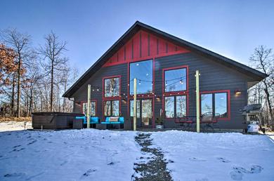 Modern Lakeside Chalet on Crow Wing Chain with Dock!